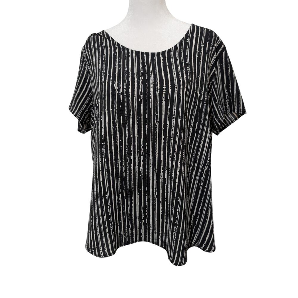 Peyton Jensen Top Women’s XL 16 Vertical Stripe Round Neck Key Hole Lattice Back